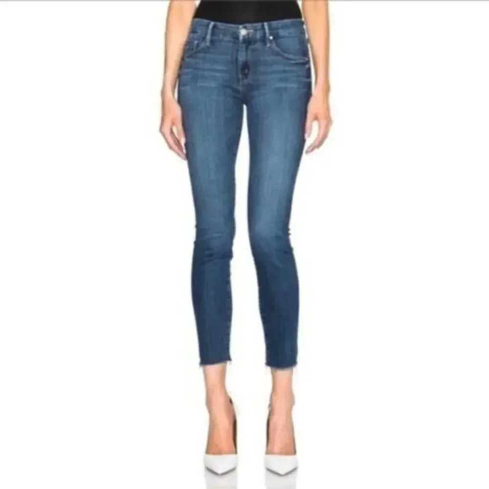 MOTHER The Looker Ankle Fray Girl Crush jeans Size 25 B1679